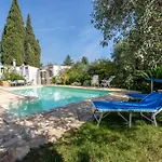 Apartamento Massa *